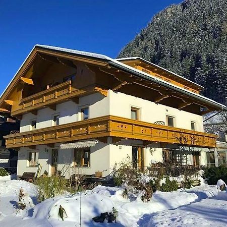 Gaestehaus Elisabeth Bed and Breakfast Mayrhofen Εξωτερικό φωτογραφία